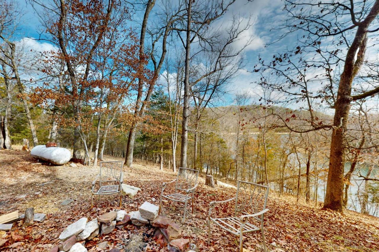 Charlie'S Ol' Fishing Cabin Eureka Springs Exterior foto